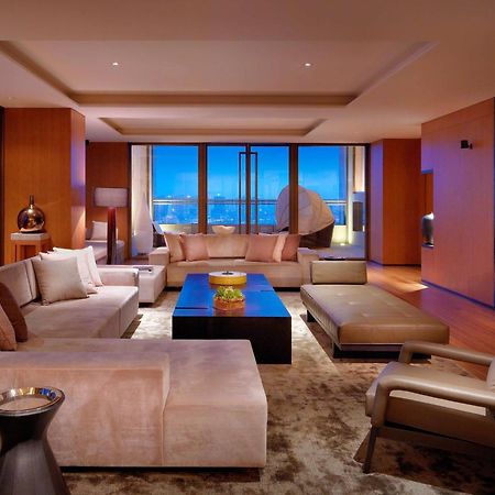 Hyatt Regency Tianjin East Hotel Buitenkant foto