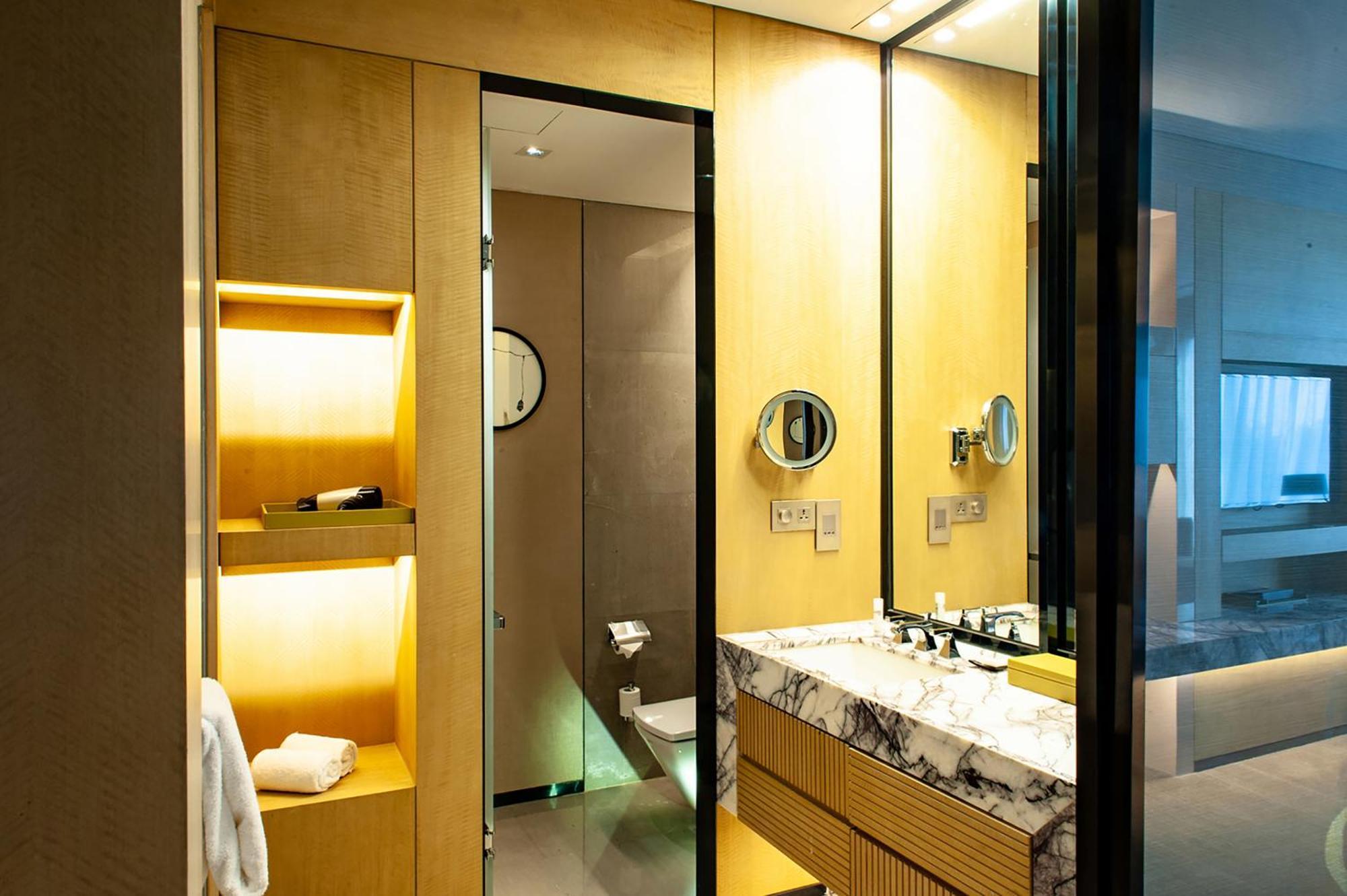 Hyatt Regency Tianjin East Hotel Buitenkant foto
