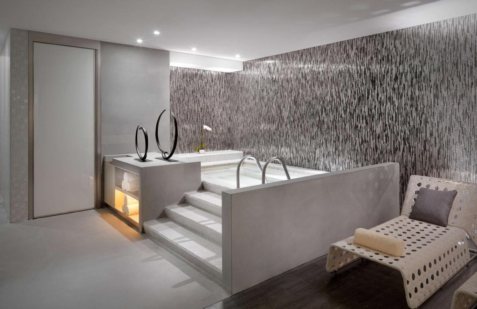 Hyatt Regency Tianjin East Hotel Buitenkant foto