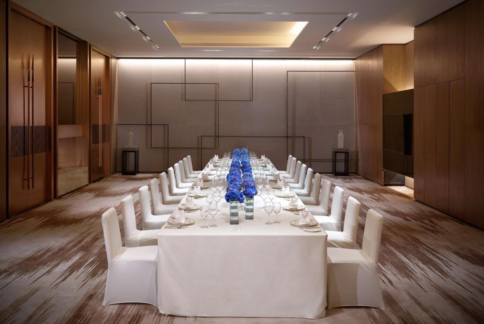 Hyatt Regency Tianjin East Hotel Buitenkant foto